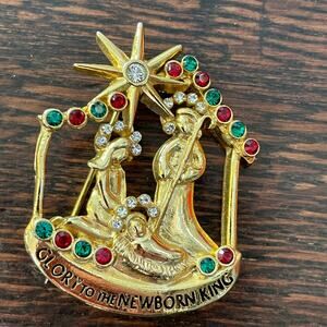 Vintage Nativity Brooch Pin Vintage Camco Manger Gold Tone Red Green Rhinestone
